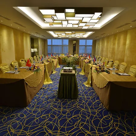 ホテル Western Leto Arena Dal