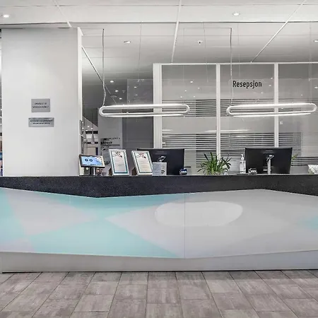 מלון Western Leto Arena 4*