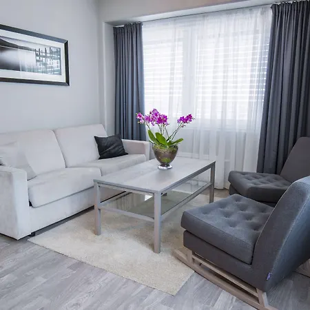 Western Leto Arena ホテル 4*